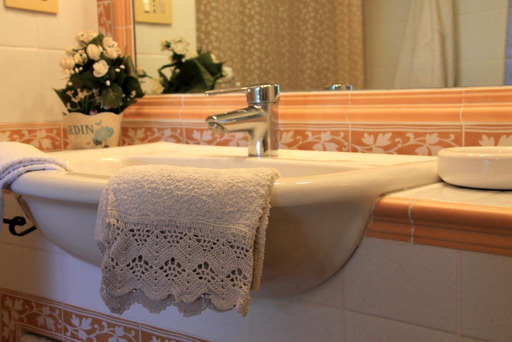 B&B Colle Perrini Country House Casperia Exterior photo
